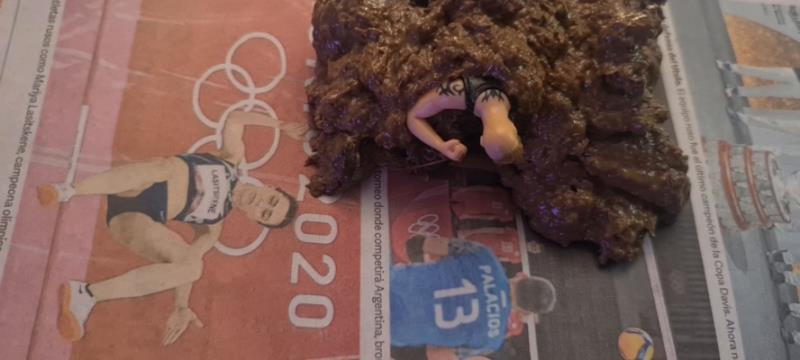 Xiomara Fox Fetish Queen – Giantess scat 1 (with a tiny men toy) (2025 | SD)