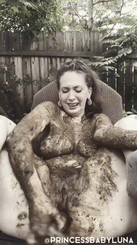 First Messy Anal and Relaxing Sunday Smear - PrincessBabyLuna (2025 | SD)