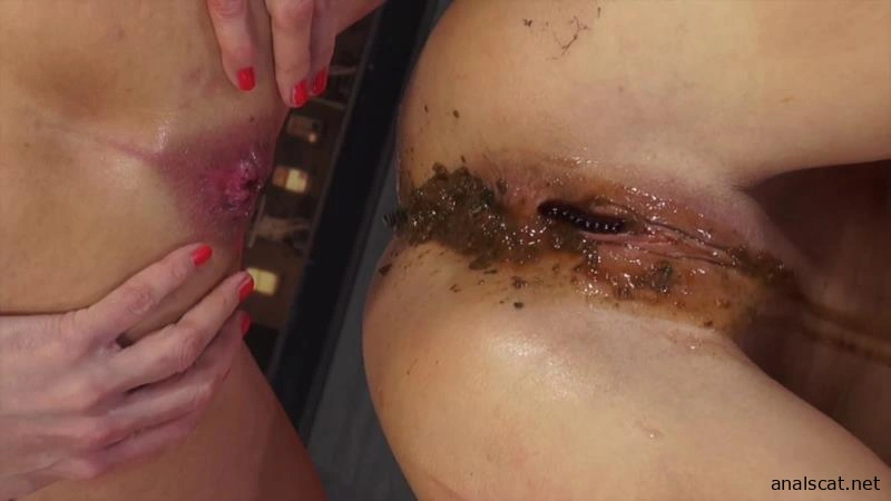 GUMMY SNAKE ENEMA - QS (2025 | FullHD)