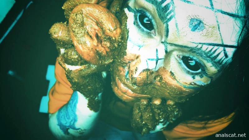 Sleepwalking pig game - DirtyBetty (2025 | FullHD)