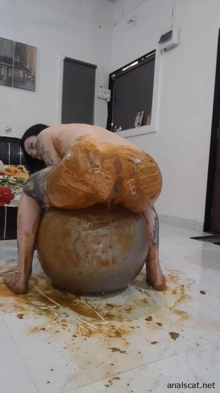 Erotic Scat with Yoga Ball - KinkyBunny (2026 | SD)