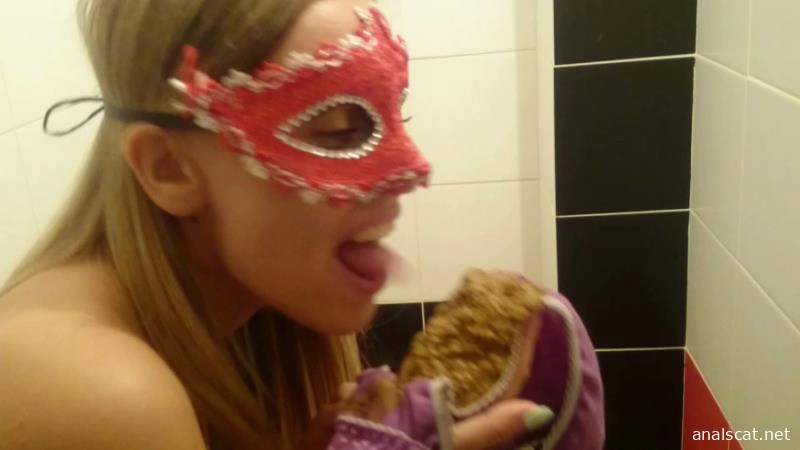 Shiting in Panties, 3 Month of Pregnancy. P1 - Brown Wife (2026 | FullHD)