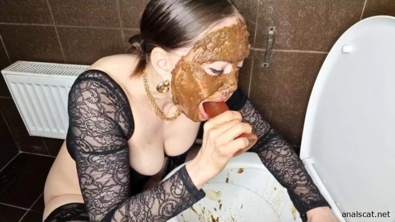 Scatlina 2026 - BUSINESSWOMAN IN THE TOILET (2026 | FullHD)