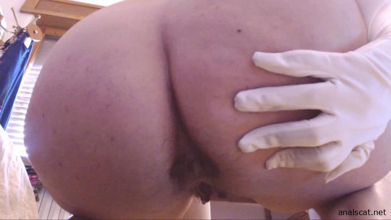 Rolling in my own poop covered P1 - Ana Loves Dirty (2026 | FullHD)